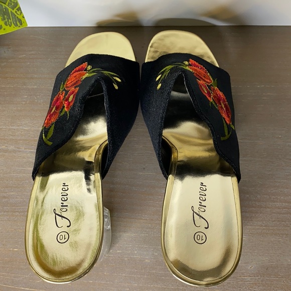 ✨FOREVER✨ Black Fashion Platform Mule - Picture 5 of 8